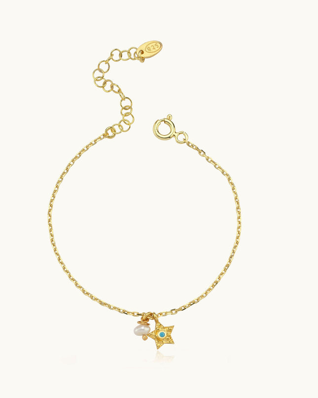 Star Charm Bracelet – 18K Gold-Plated Sterling Silver with Pearl Accent Dabas Minimalist