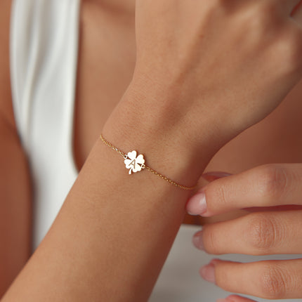 Dainty Clover Lucky Bracelet