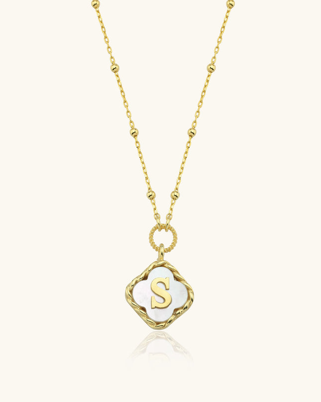 Clover Mother of Pearl Initial Pendant Necklace – 18K Gold-Plated Sterling Silver Dabas Minimalist