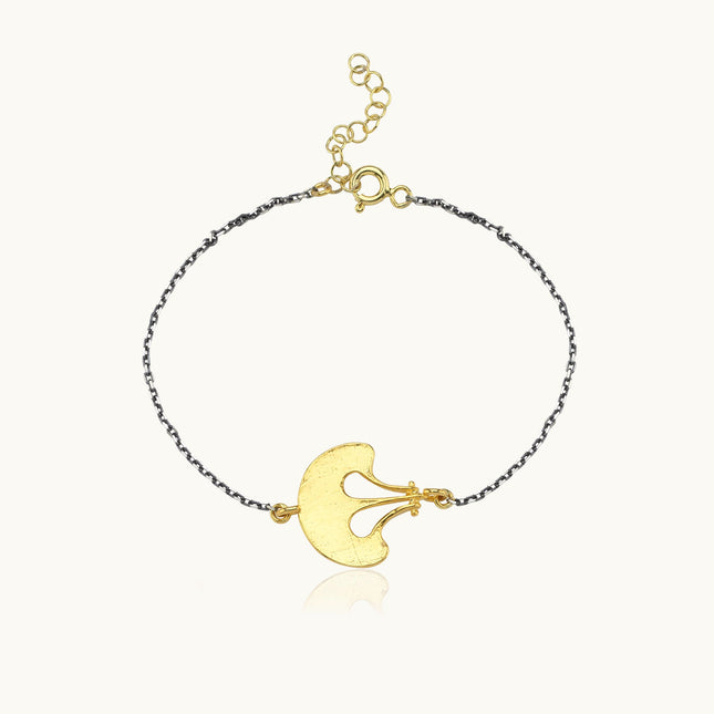 Ginkgo Leaf Bracelet, 18K Gold-Plated Sterling Silver - Dabas Minimalist