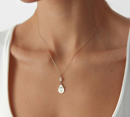 Birth Flower Teardrop Necklace – 18K Gold-Plated Sterling Silver - Dabas Minimalist