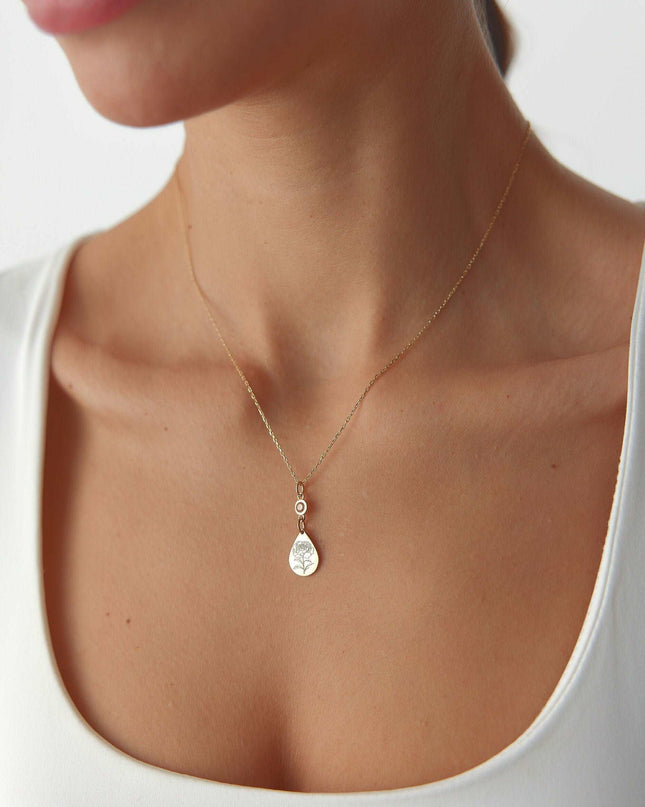 Birth Flower Teardrop Necklace – 18K Gold-Plated Sterling Silver - Dabas Minimalist