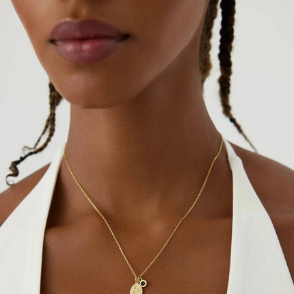 Oval Birth Flower Necklace - 18K Gold-Plated Minimalist Jewelry - Dabas Minimalist