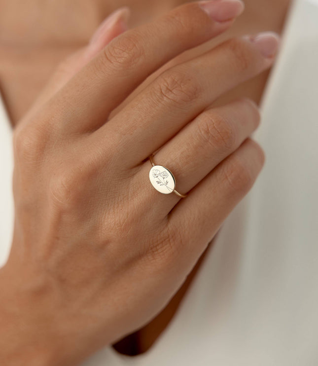 Floral Engraved Ring – 18K Gold-Plated Sterling Silver - Dabas Minimalist