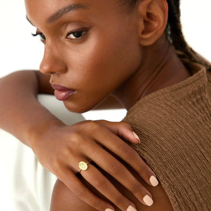 Tiny Birth Flower Ring – 18K Gold-Plated Sterling Silver Floral Jewelry - Dabas Minimalist