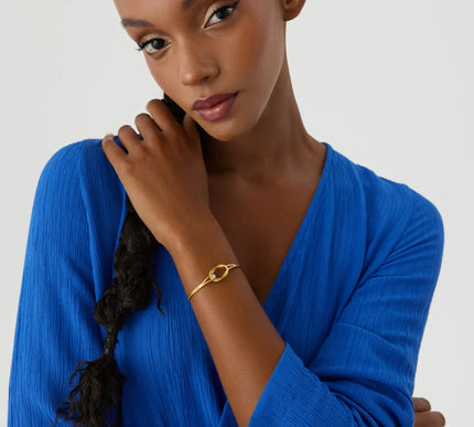 18K Gold Knot Solid Cuff Bangle Bracelet, Symbolic Jewelry - Dabas Minimalist