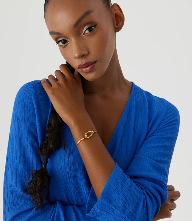 18K Gold Knot Solid Cuff Bangle Bracelet, Symbolic Jewelry - Dabas Minimalist