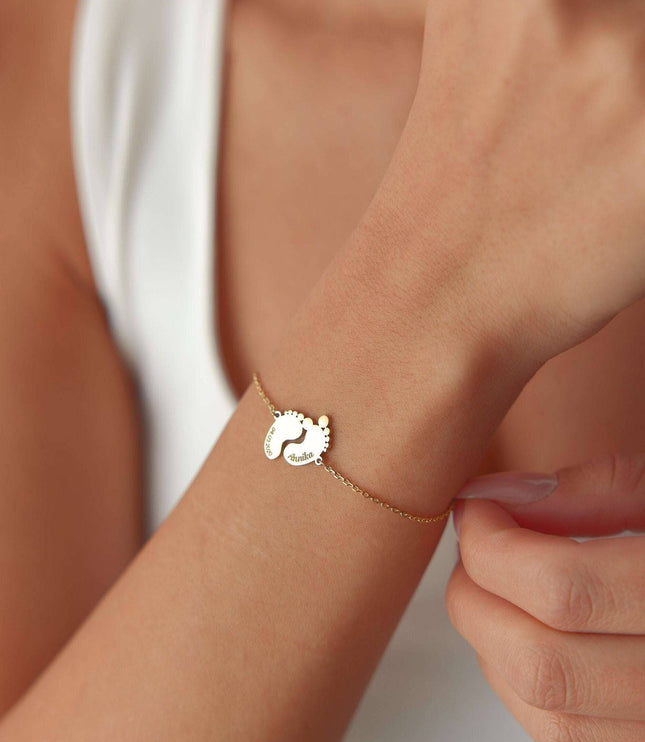 Footprint Family Name Bracelet – 18K Gold-Plated Sterling Silver - Dabas Minimalist