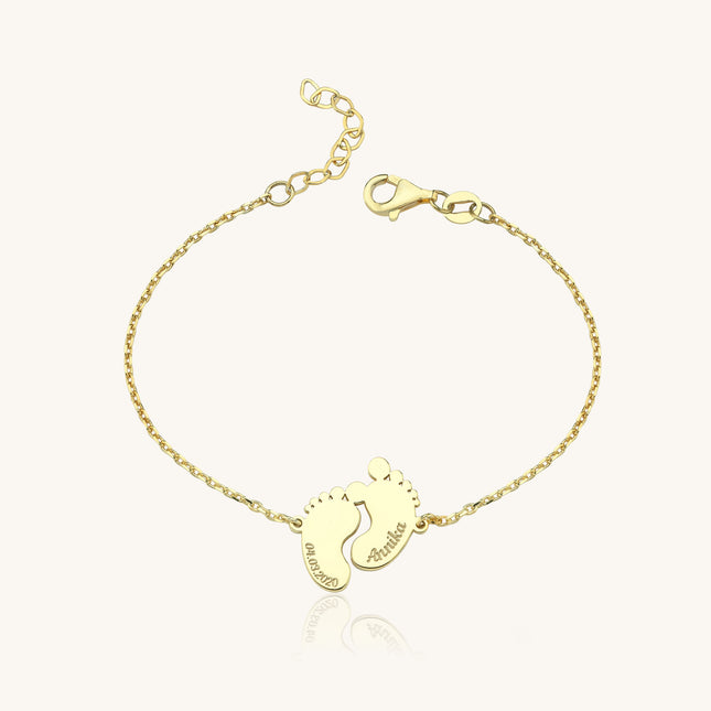 Footprint Family Name Bracelet – 18K Gold-Plated Sterling Silver - Dabas Minimalist