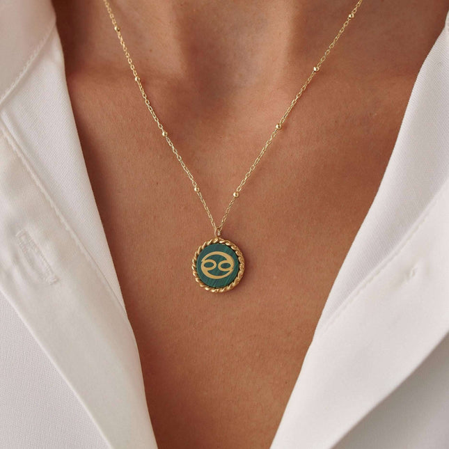 Personalized Malachite Coin Letter Necklace Dabas Minimalist