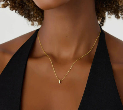 Minimalist Moon Necklace – 18K Gold-Plated Sterling Silver - Dabas Minimalist