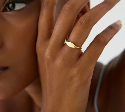Fish Ring – 18K Gold-Plated Sterling Silver Minimalist Ring - Dabas Minimalist