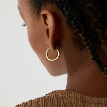 Chunky Gold Hoop Earrings – 18K Gold-Plated Sterling Silver Statement Jewelry - Dabas Minimalist