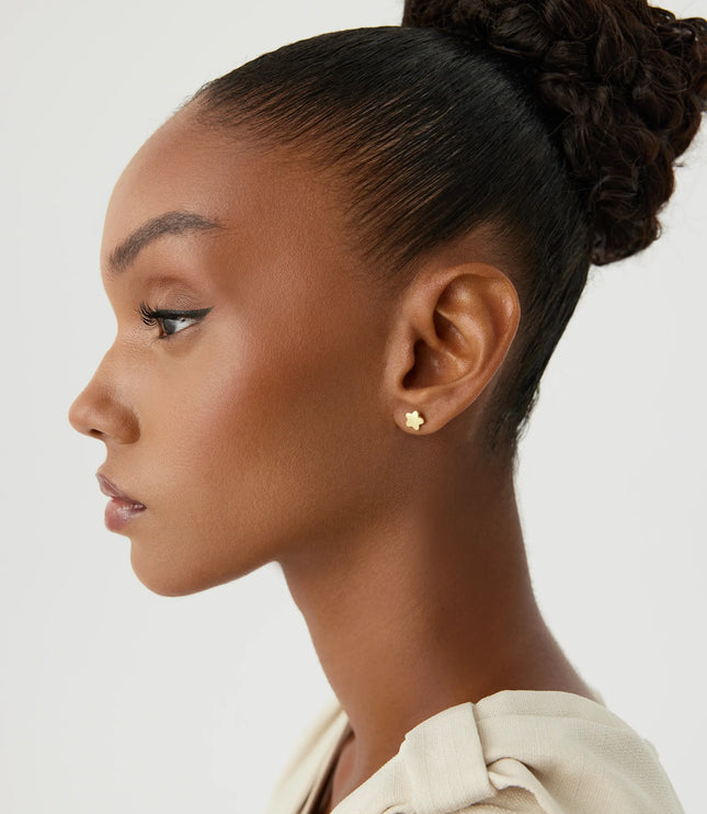 Gold Flower Stud Earrings, Delicate Nature-Inspired Jewelry - Dabas Minimalist
