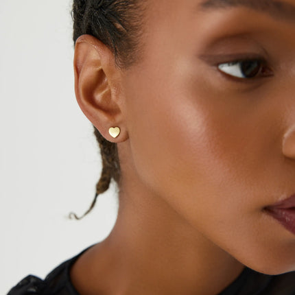 Heart-Shaped Stud Earrings, 18K Gold-Plated Sterling Silver - Dabas Minimalist
