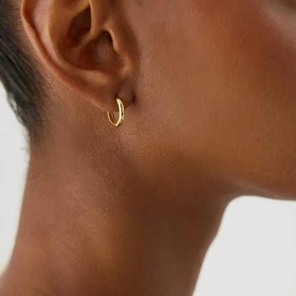 Polished Gold Huggie Hoop Earrings – 18K Gold-Plated Sterling Silver Minimalist Jewelry - Dabas Minimalist