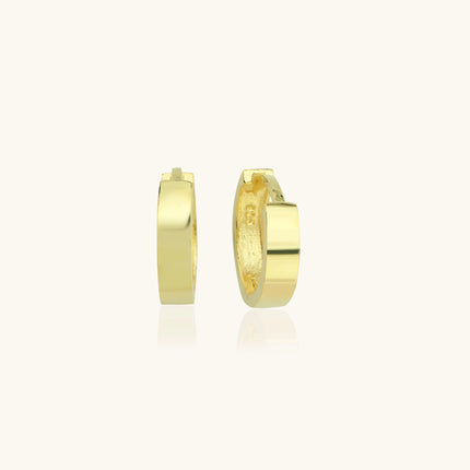 Sleek Gold Huggie Hoop Earrings – 18K Gold-Plated Sterling Silver Minimalist Jewelry - Dabas Minimalist