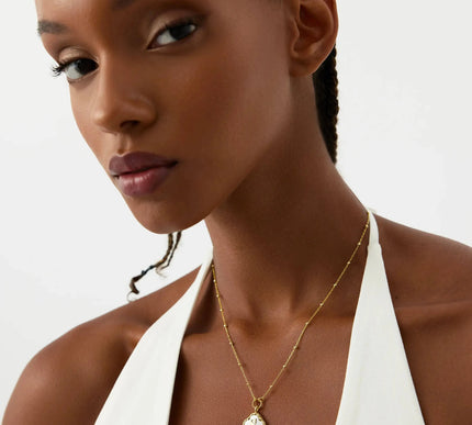 Clover Mother of Pearl Initial Pendant Necklace – 18K Gold-Plated Sterling Silver - Dabas Minimalist