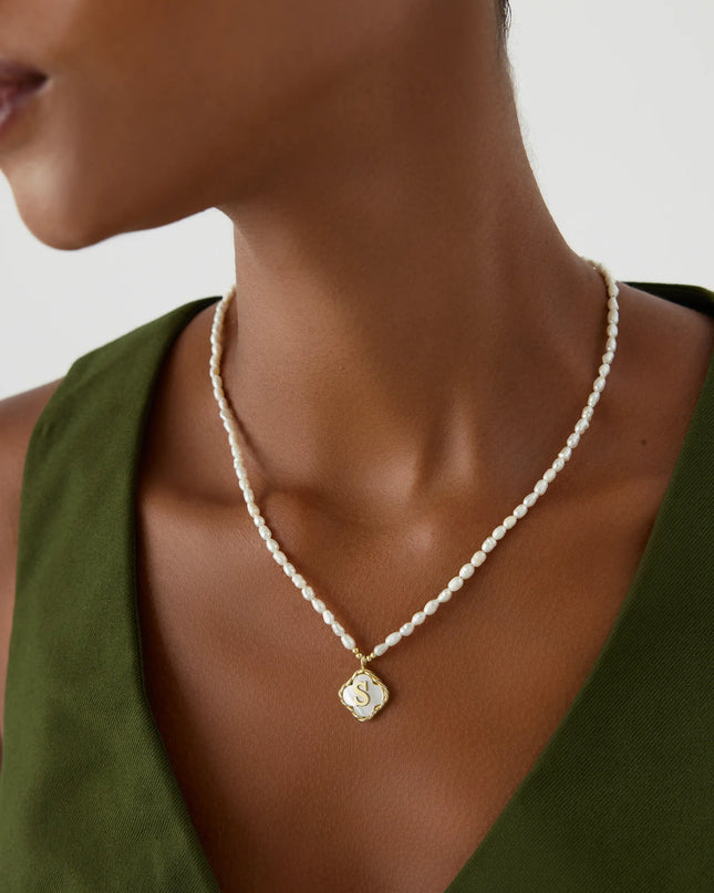 Freshwater Pearl Clover Pendant Initial Necklace – 18K Gold-Plated Sterling Silver Personalized Elegant Jewelry - Dabas Minimalist