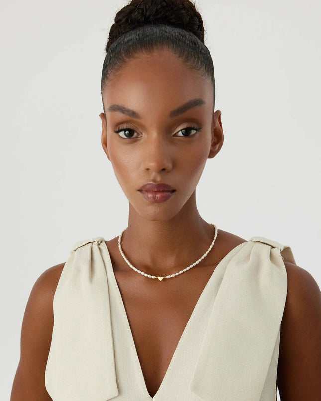 Gold Heart and Freshwater Pearl Necklace – 925K Sterling Silver Elegance Dabas Minimalist