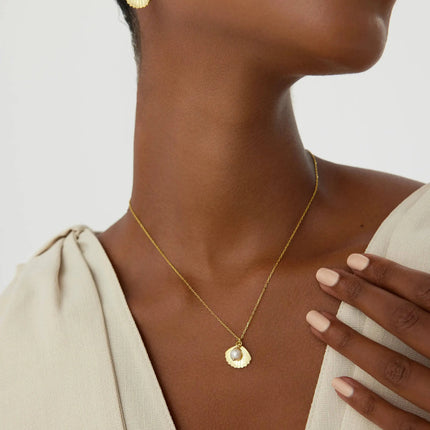 Seashell and Pearl Necklace - 18K Gold-Plated Sterling Silver - Dabas Minimalist
