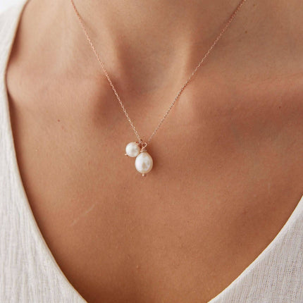Tiny Freshwater Natural Pearl Bridesmaid Necklace Dabas Minimalist