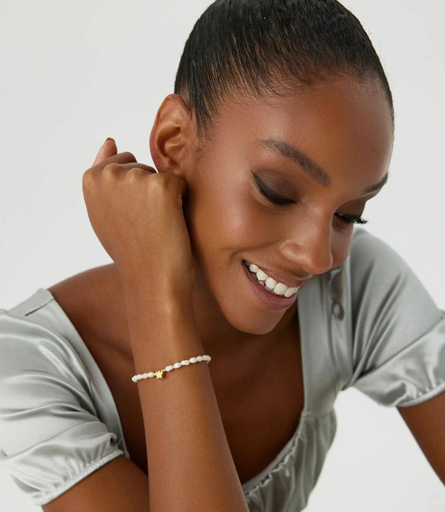 Star and Freshwater Pearl Bracelet – 18K Gold-Plated Sterling Silver - Dabas Minimalist