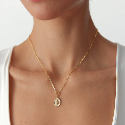 Compass Star Necklace – 18K Gold-Plated Sterling Silver Pendant Necklace - Dabas Minimalist