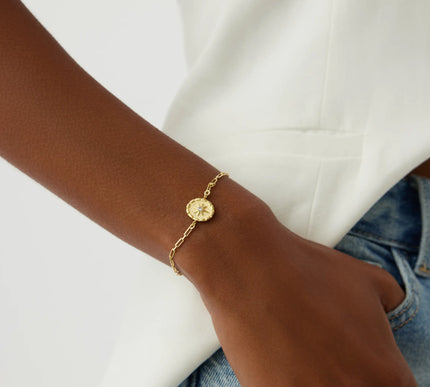 Compass Star Bracelet – 18K Gold-Plated Sterling Silver Chain Bracelet - Dabas Minimalist