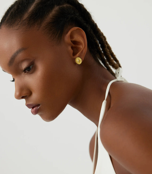 Compass Star Stud Earrings – 18K Gold-Plated Sterling Silver - Dabas Minimalist