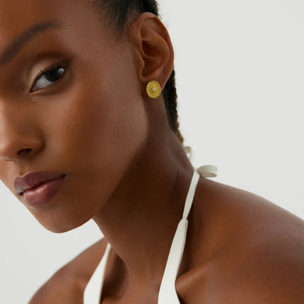 Compass Star Stud Earrings – 18K Gold-Plated Sterling Silver - Dabas Minimalist