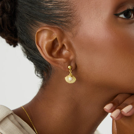 Seashell Earrings with Freshwater Pearl, 18K Gold-Plated Sterling Silver - Dabas Minimalist
