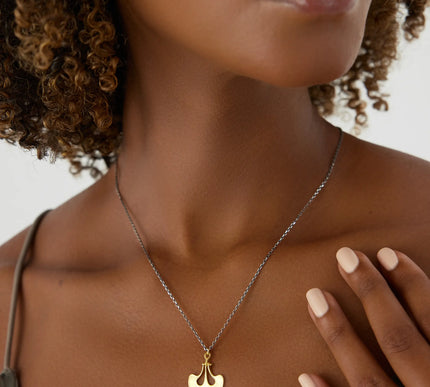 Ginkgo Leaf Pendant Necklace, 18K Gold-Plated Oxidized Sterling Silver - Dabas Minimalist