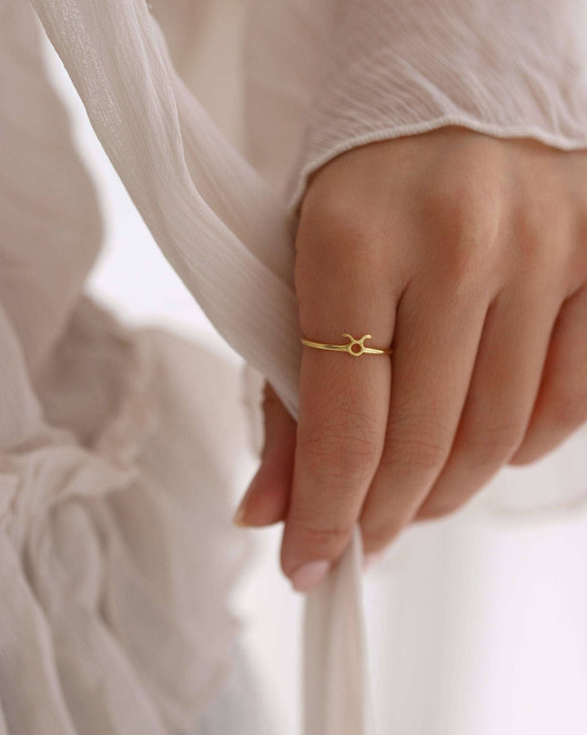 Tiny Personalized Zodiac Ring Dabas Minimalist