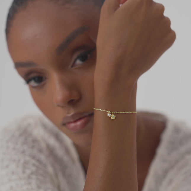 Star Charm Bracelet – 18K Gold-Plated Sterling Silver with Pearl Accent