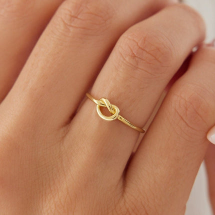 Sterling Silver Love Knot Promise Ring | Customizable Bridesmaid Gift Dabas Minimalist